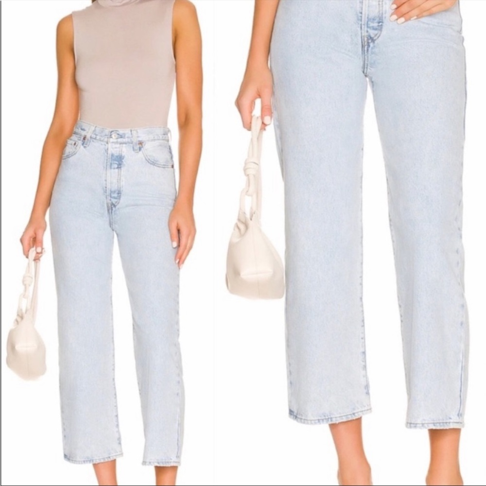 Levi's Light Wash Straight Leg Jeans